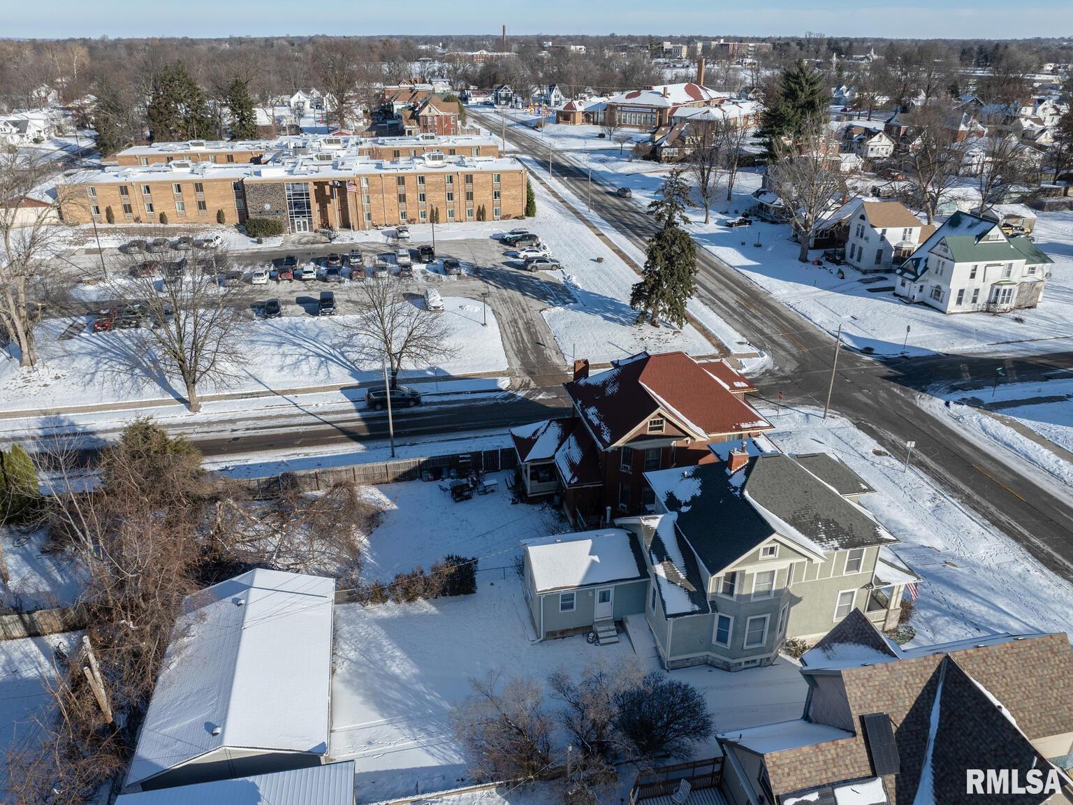 1235 North 8th Street Quincy, IL 62301 - Photo 41 of 48