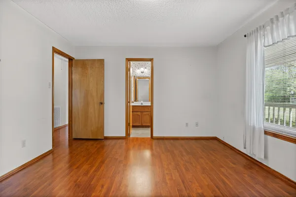 $649,000 | 10706 Creek View Drive, Austin, TX 78748