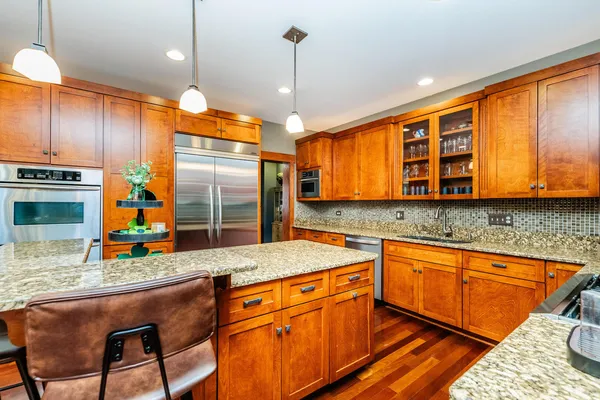 $849,900 | 12212 Richard Avenue, Palos Heights, IL 60463