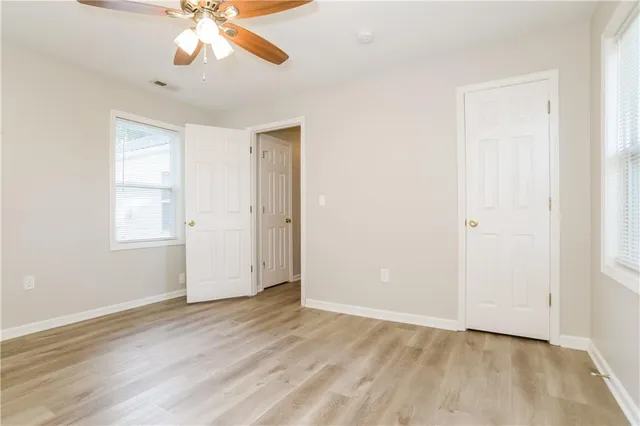 $2,165 | 8524 West 86th Street, Overland Park, KS 66212