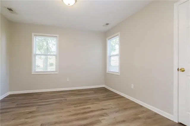 $2,165 | 8524 West 86th Street, Overland Park, KS 66212