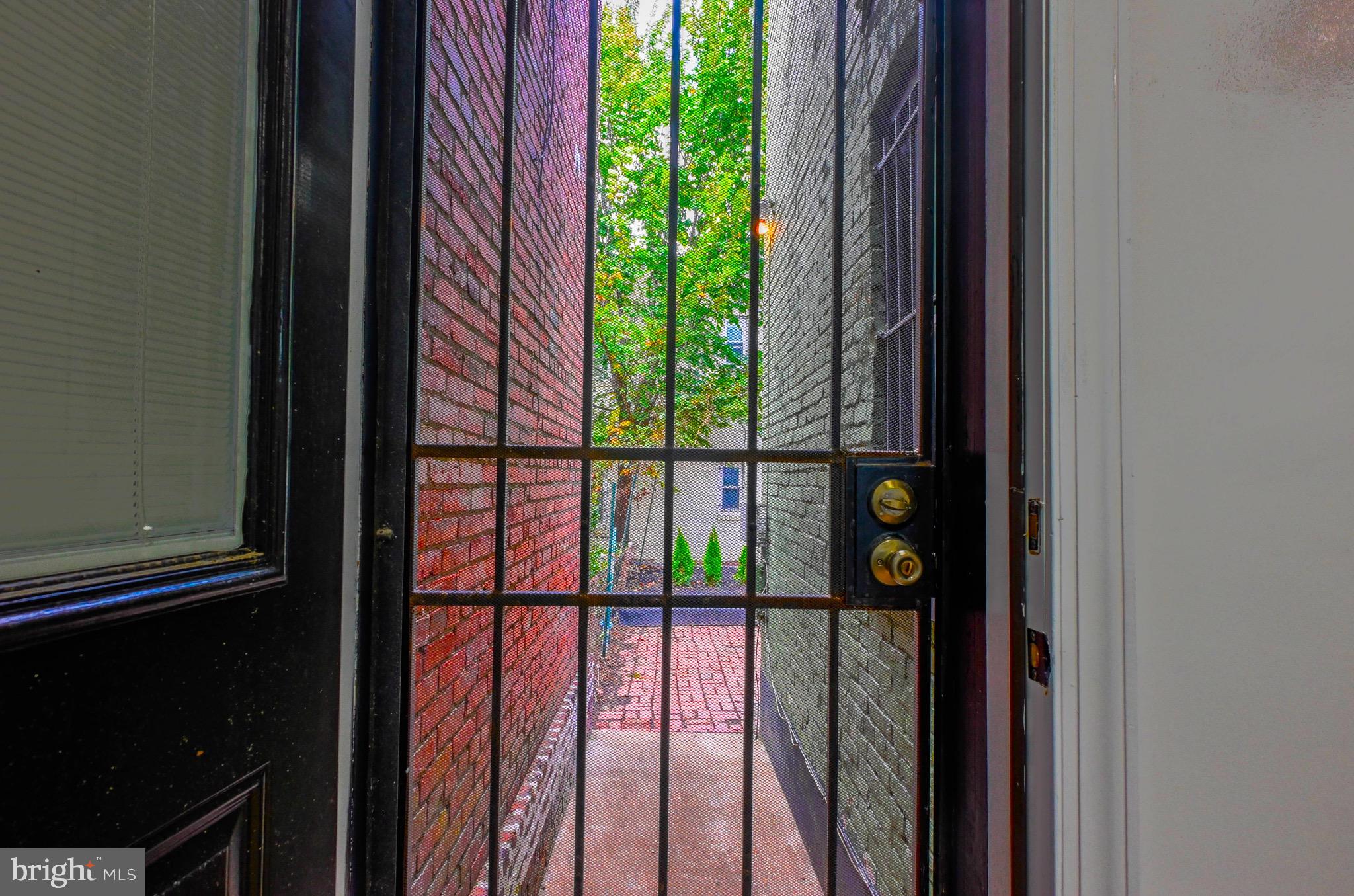 1702 A Street Southeast Washington, DC 20003 - Photo 17 of 24 a view of balcony