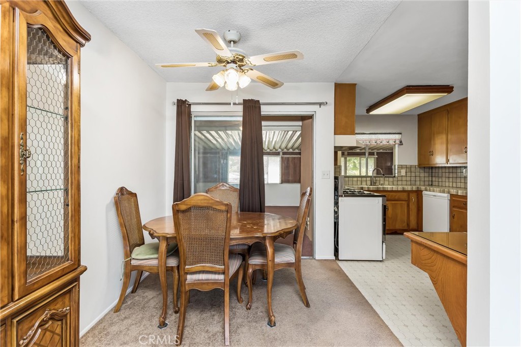 11965 Peach Tree Road Yucaipa, CA 92399 - Photo 9 of 27