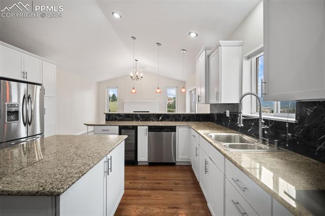885 Bowstring Road Monument, CO 80132 - Photo 11 of 38