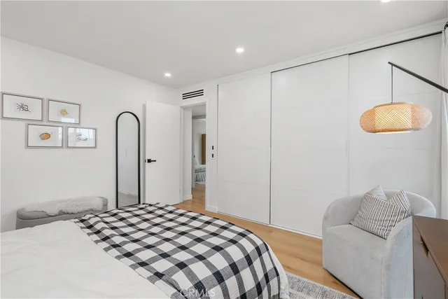 $500,000 | 20134 Leadwell Street, Unit 218, Winnetka, CA 91306