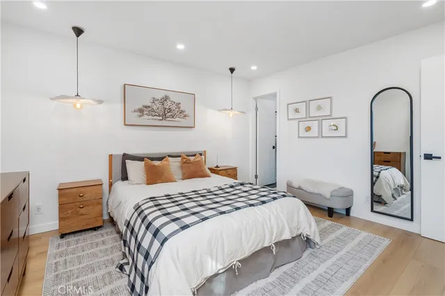 $500,000 | 20134 Leadwell Street, Unit 218, Winnetka, CA 91306