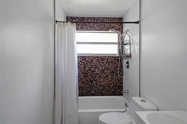 $659,900 | 2687 Oak Park Circle, Davie, FL 33328