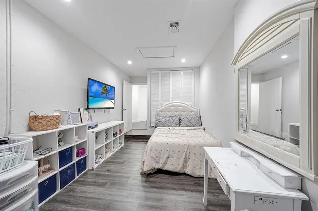 $659,900 | 2687 Oak Park Circle, Davie, FL 33328