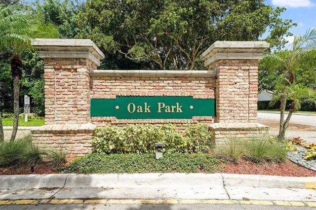 $659,900 | 2687 Oak Park Circle, Davie, FL 33328