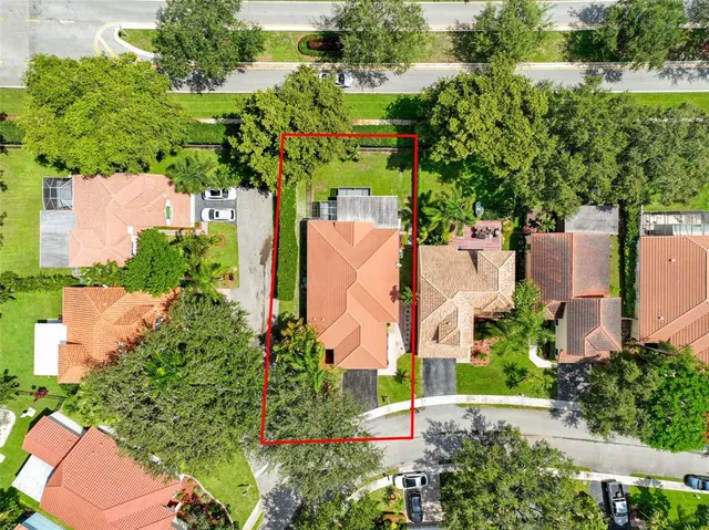 $659,900 | 2687 Oak Park Circle, Davie, FL 33328