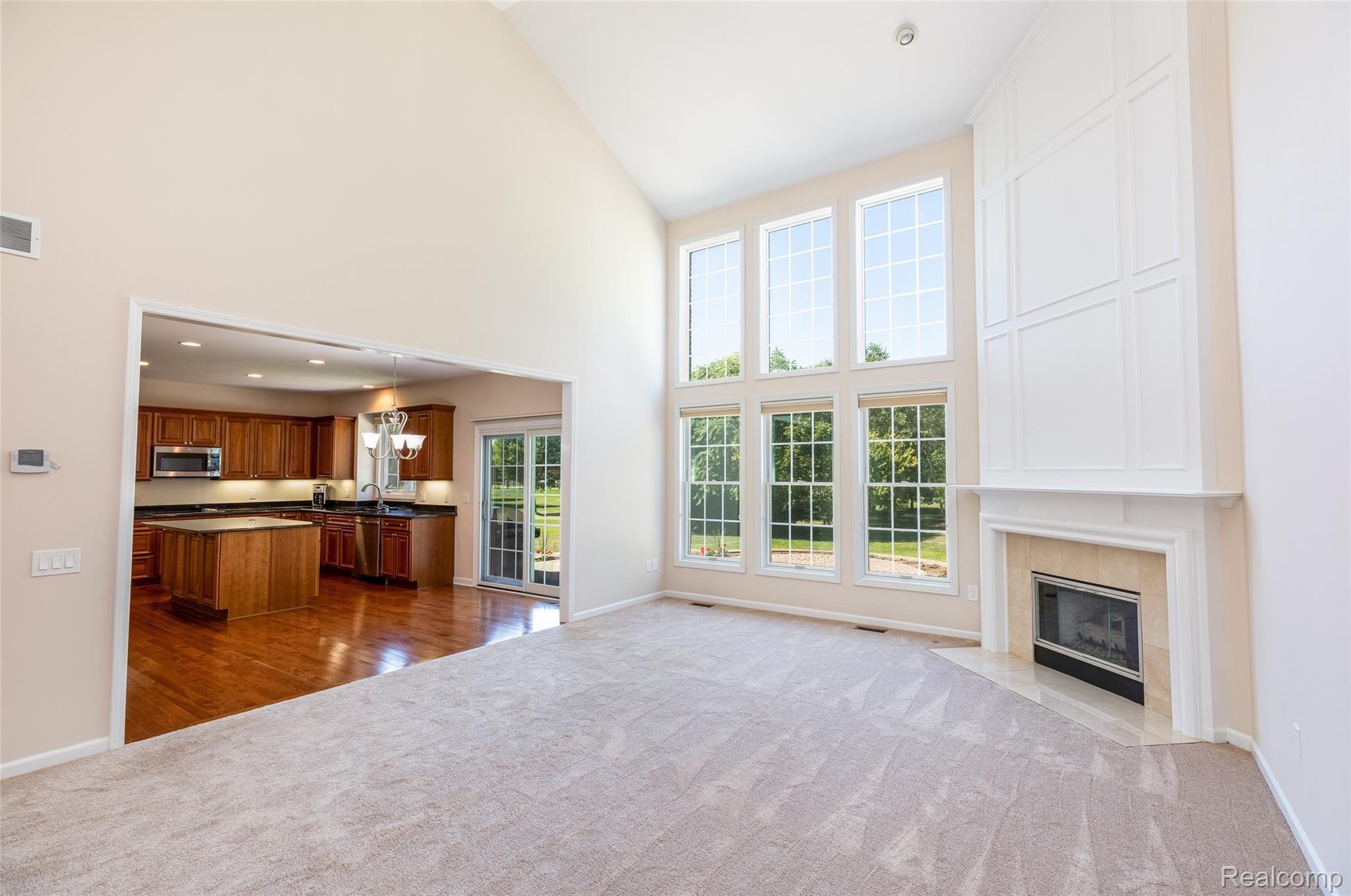 48286 Antique Road Canton, MI 48187 - Photo 21 of 45 21.GreatRoom