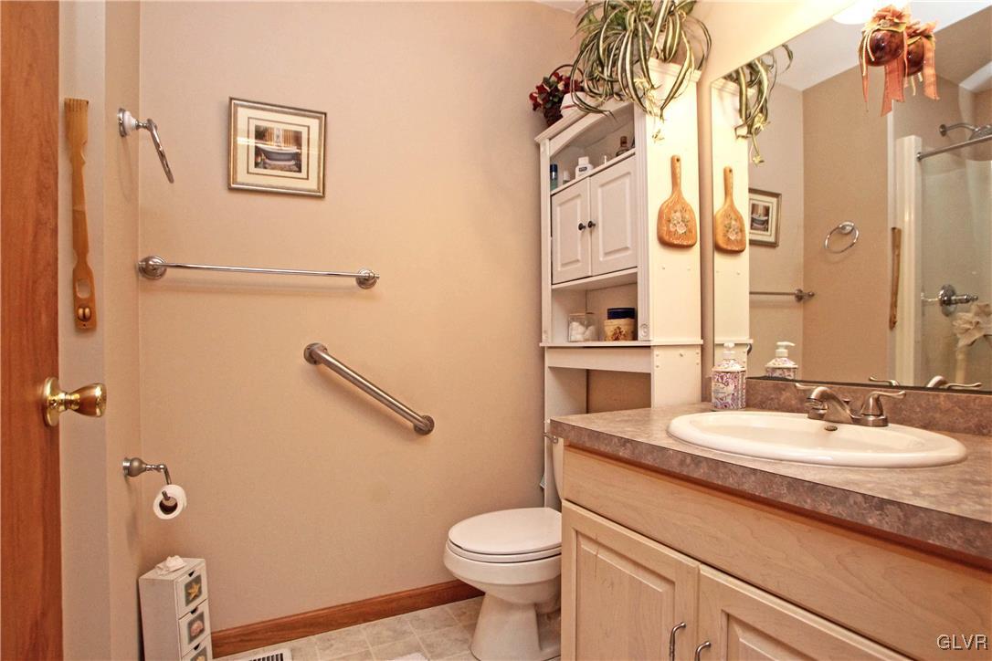 5077 Pine Ridge Road East Stroudsburg, PA 18302 - Photo 17 of 27 Gallery Image 17