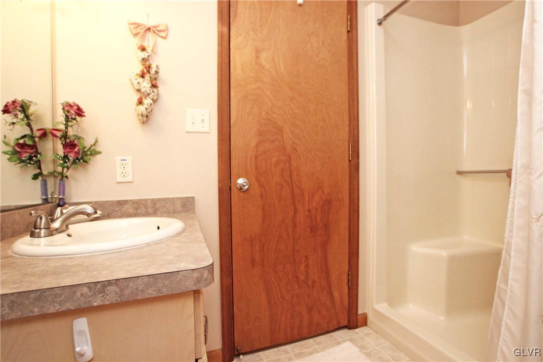 5077 Pine Ridge Road East Stroudsburg, PA 18302 - Photo 18 of 27 Gallery Image 18