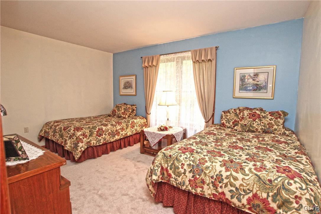 5077 Pine Ridge Road East Stroudsburg, PA 18302 - Photo 21 of 27 Gallery Image 21