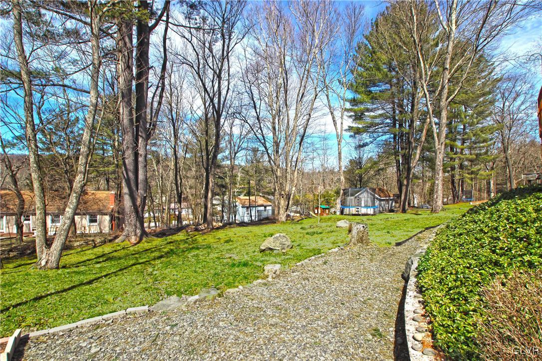 5077 Pine Ridge Road East Stroudsburg, PA 18302 - Photo 24 of 27 Gallery Image 24