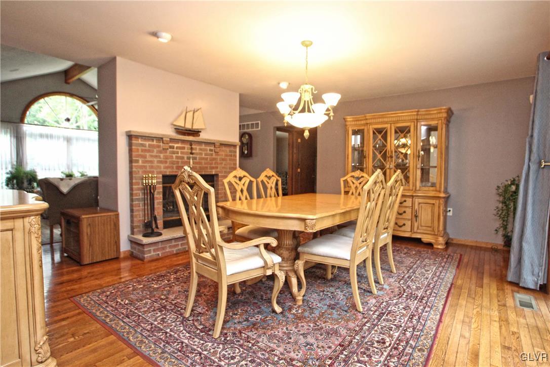 5077 Pine Ridge Road East Stroudsburg, PA 18302 - Photo 8 of 27 Gallery Image 8