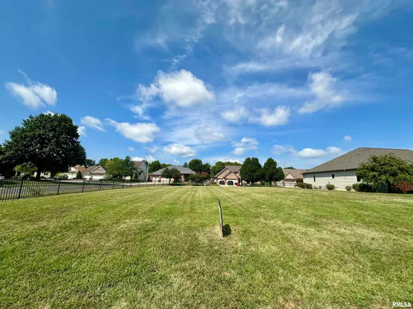 $69,000 | 2315 Connie Drive, Springfield, IL 62704
