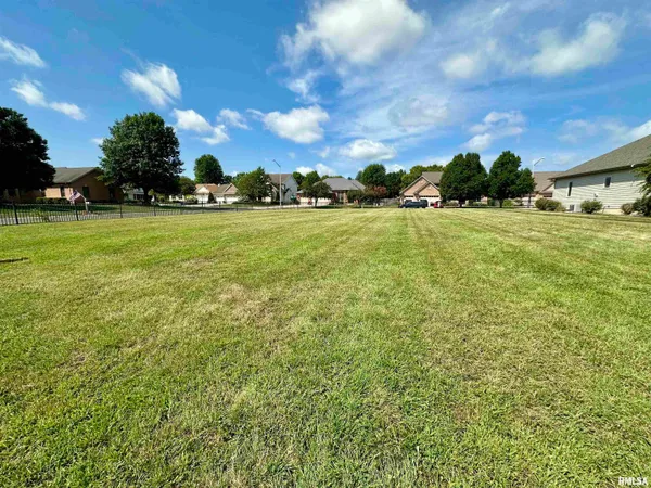$69,000 | 2315 Connie Drive, Springfield, IL 62704