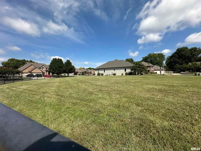 $69,000 | 2315 Connie Drive, Springfield, IL 62704