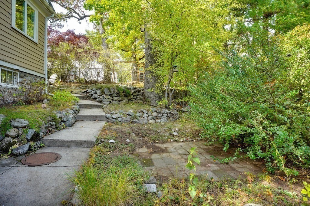53 Pine Ridge Road Arlington, MA 02476 - Photo 30 of 37 Gallery Image 30