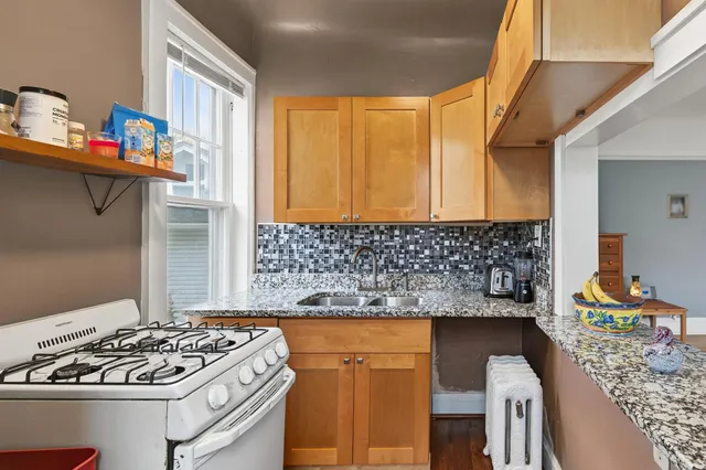 $104,900 | 3909 Aldrich Avenue South, Unit 3, Minneapolis, MN 55409