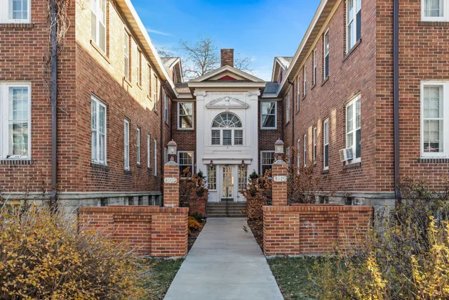 $104,900 | 3909 Aldrich Avenue South, Unit 3, Minneapolis, MN 55409