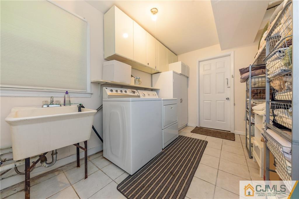 7 Bradford Road Edison, NJ 08820 - Photo 27 of 34