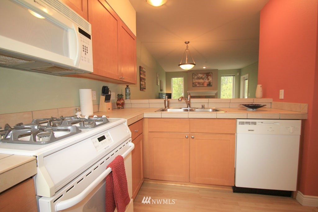 17438 Bothell Way Northeast, Unit C303 Bothell, WA 98011 - Photo 6 of 25