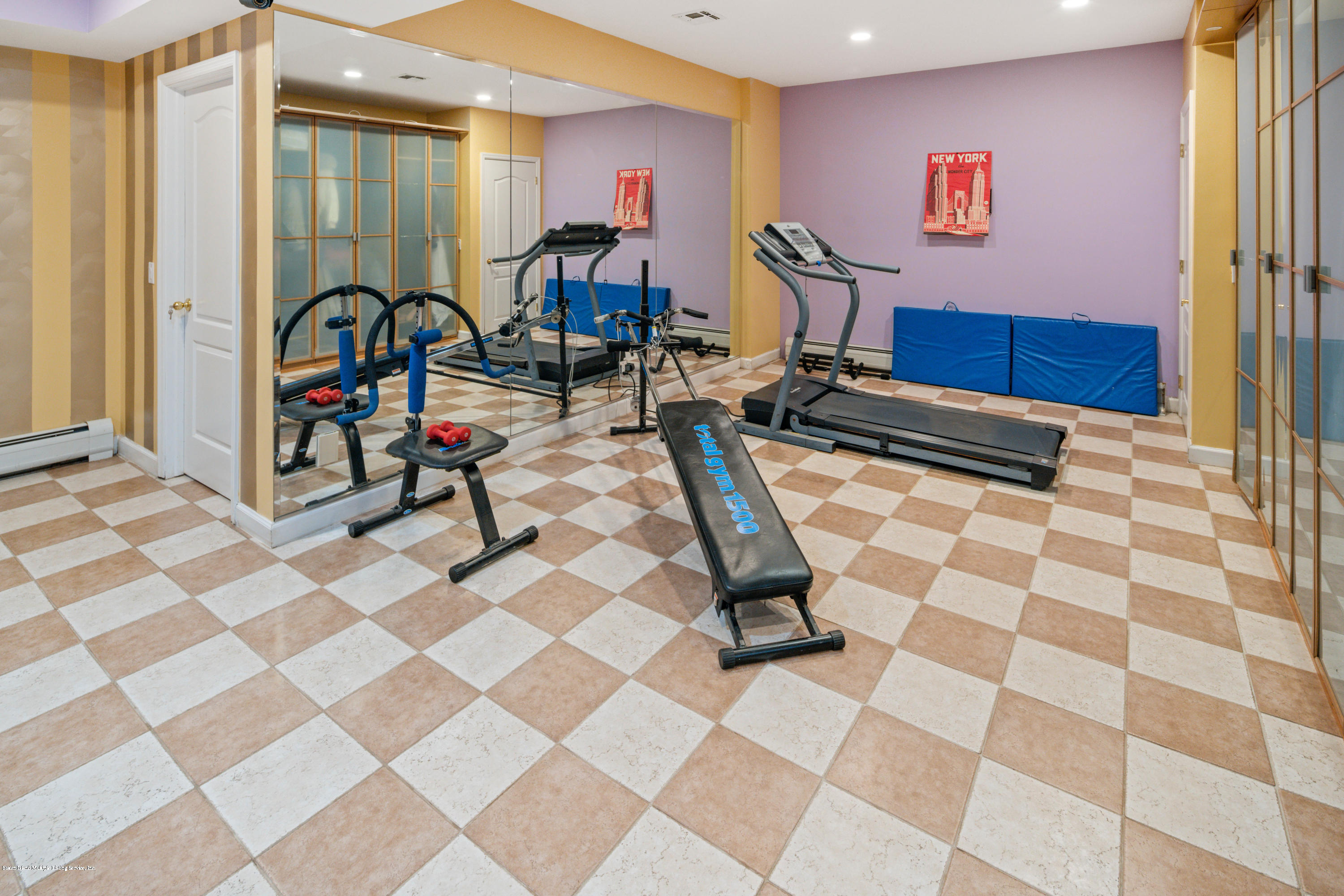 163 4 Corners Road Staten Island, NY 10304 - Photo 30 of 37 Gym Area