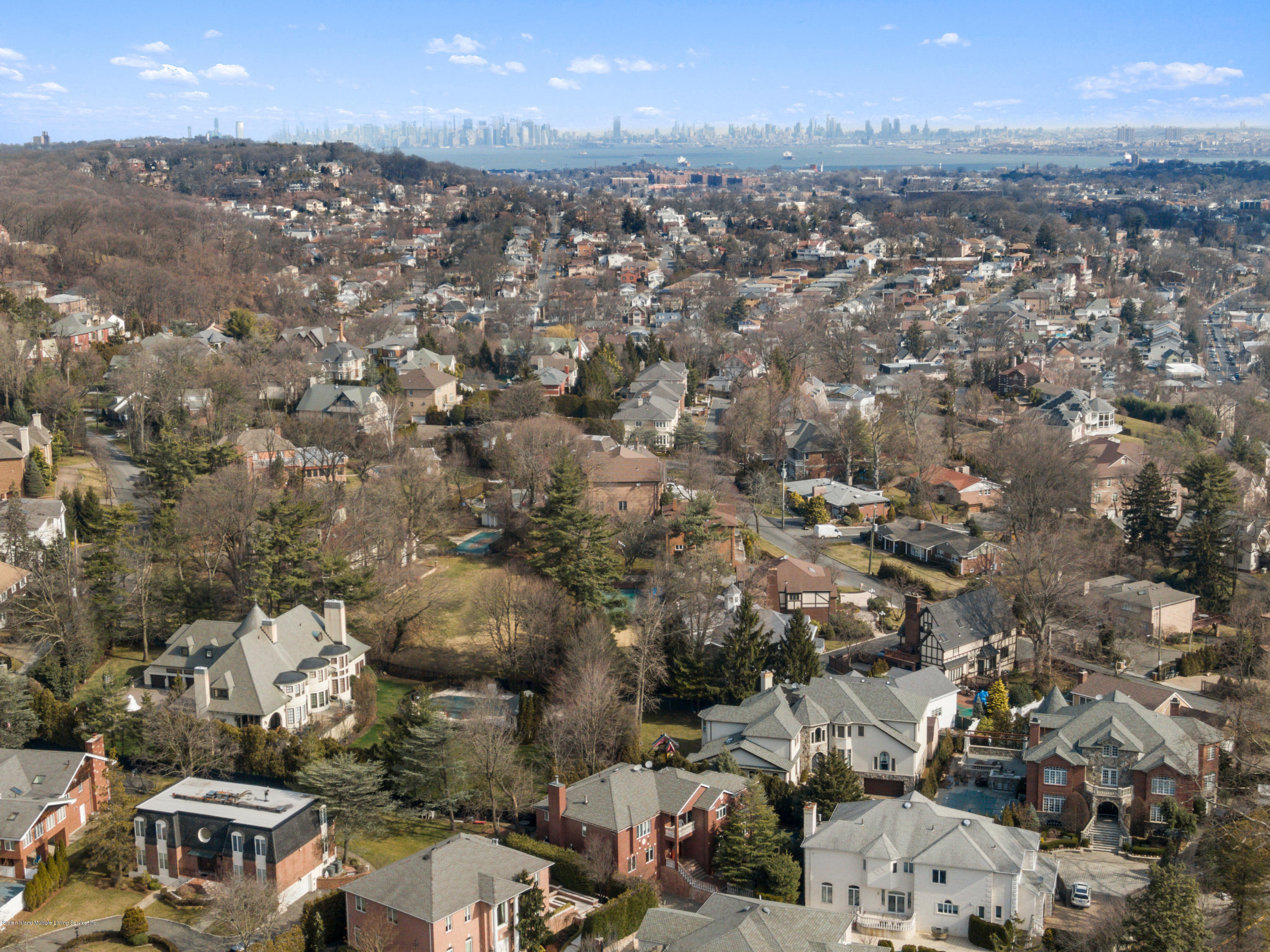 163 4 Corners Road Staten Island, NY 10304 - Photo 4 of 37 Todt Hill views