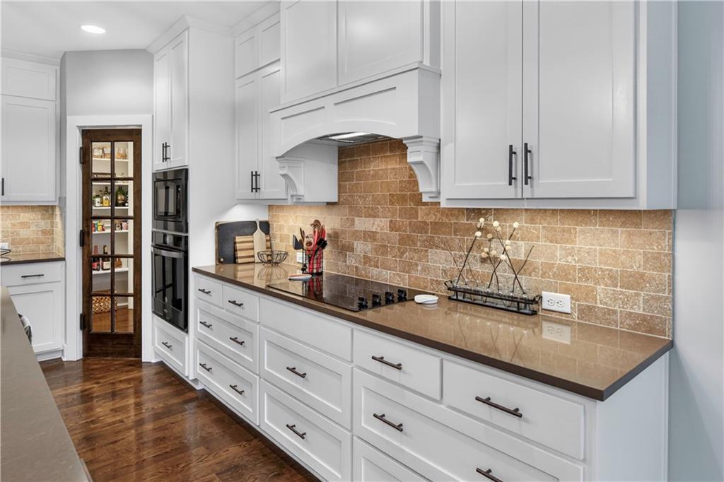1309 Northeast Brandywine Road Lee's Summit, MO 64064 - Photo 14 of 59