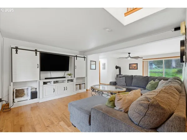 $550,000 | 1550 Heather Court, Vernonia, OR 97064