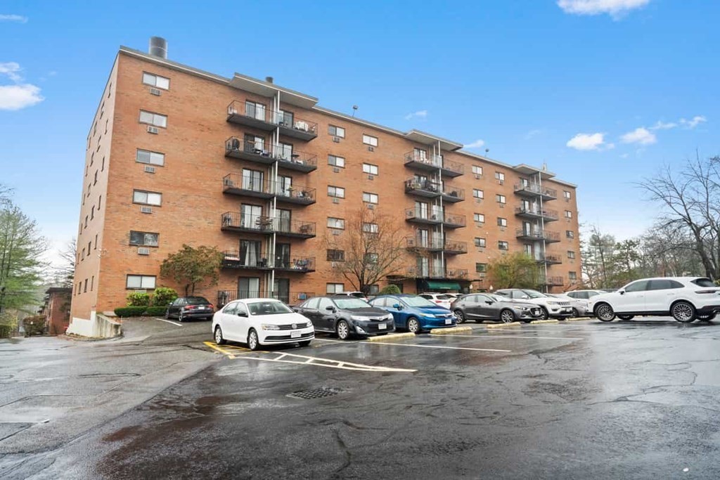 1321 Worcester Road, Unit 406 Framingham, MA 01701 - Photo 17 of 17 Gallery Image 17
