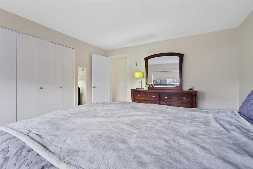 1321 Worcester Road, Unit 406 Framingham, MA 01701 - Photo 9 of 17 Gallery Image 9
