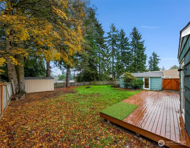 $690,000 | 16040 26th Avenue Northeast, Shoreline, WA 98155