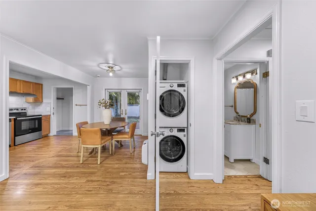 $690,000 | 16040 26th Avenue Northeast, Shoreline, WA 98155