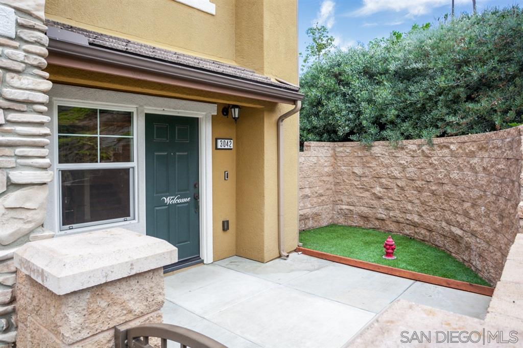 3042 Cole Grade Drive Santee, CA 92071 - Photo 3 of 25