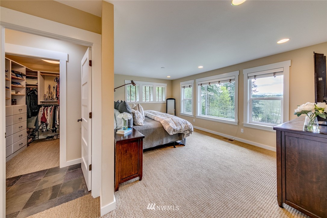 18740 Noll Road Northeast Poulsbo, WA 98370 - Photo 12 of 25