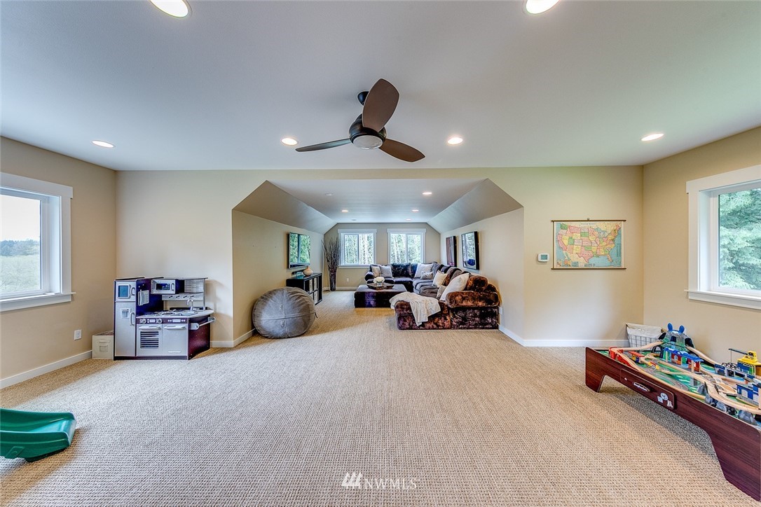 18740 Noll Road Northeast Poulsbo, WA 98370 - Photo 19 of 25