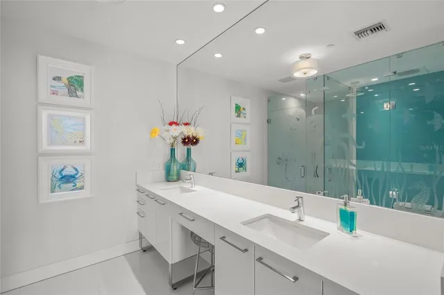 $1,795,000 | 1155 North Gulfstream Avenue, Unit 708, Sarasota, FL 34236