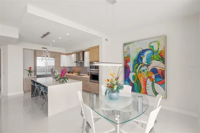 $1,795,000 | 1155 North Gulfstream Avenue, Unit 708, Sarasota, FL 34236