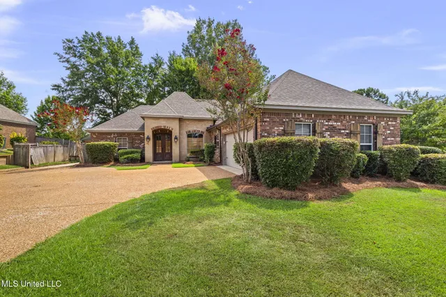 $374,900 | 157 Cotton Wood Drive, Madison, MS 39110