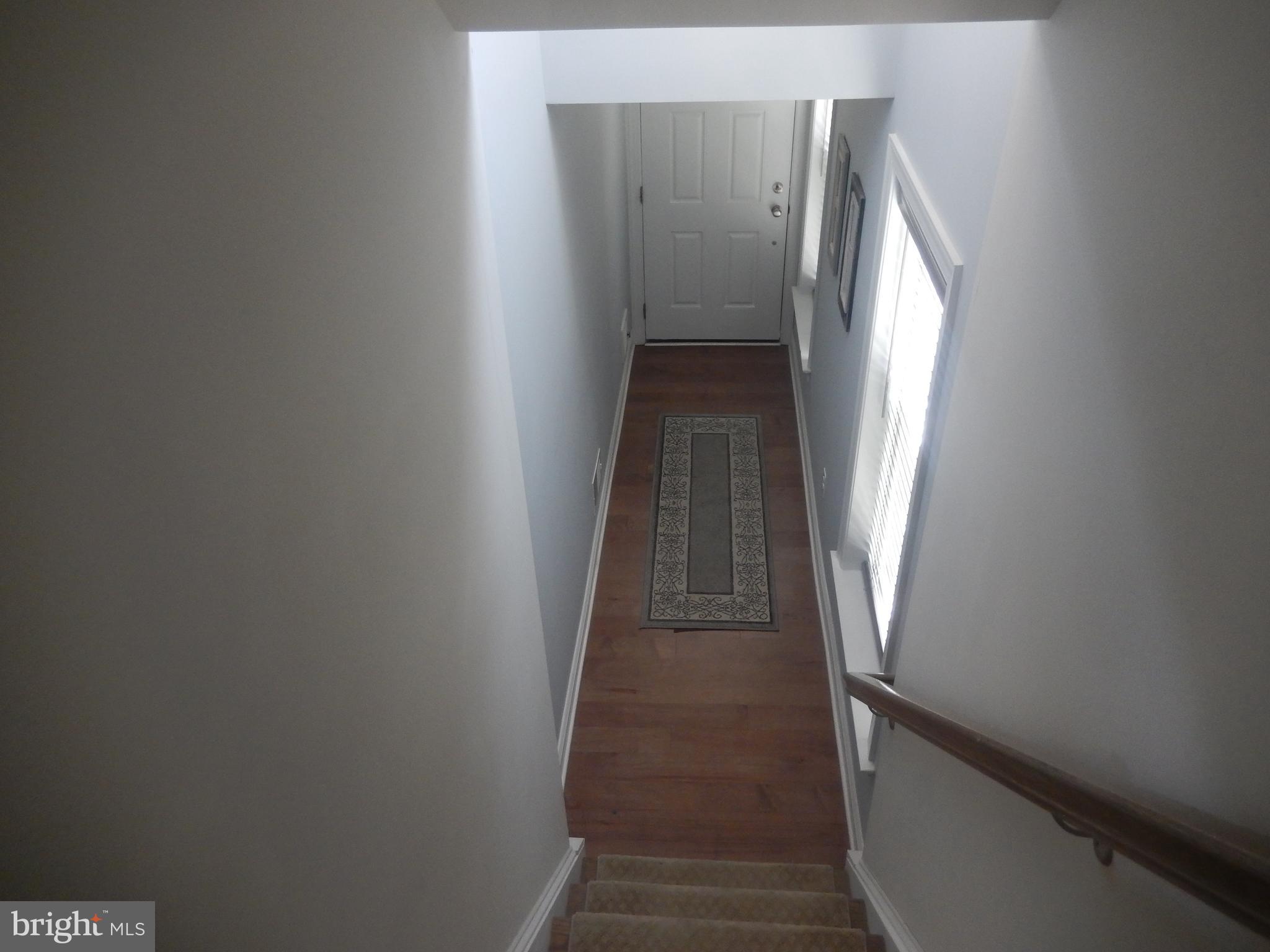 307 Corvus Circle Springfield, PA 19064 - Photo 14 of 49 Entry Foyer
