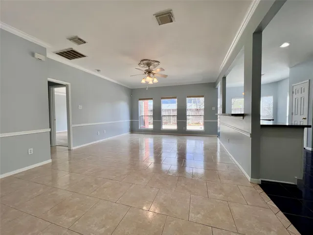 $2,700 | 3311 Whitebud Drive, Houston, TX 77082