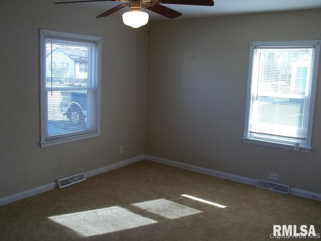 3319 Sheridan Street Springfield, IL 62703 - Photo 3 of 21
