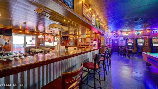 $3,600,000 | 6043 Highway 17, Green Cove Springs, FL 32043