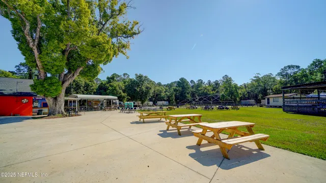 $3,600,000 | 6043 Highway 17, Green Cove Springs, FL 32043