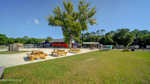 $3,600,000 | 6043 Highway 17, Green Cove Springs, FL 32043