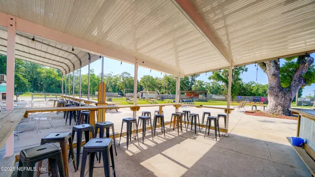 $3,600,000 | 6043 Highway 17, Green Cove Springs, FL 32043