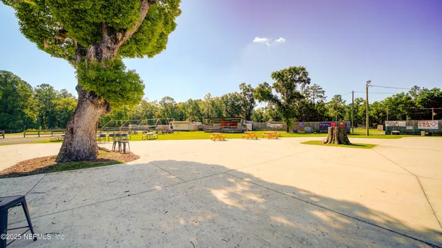 $3,600,000 | 6043 Highway 17, Green Cove Springs, FL 32043